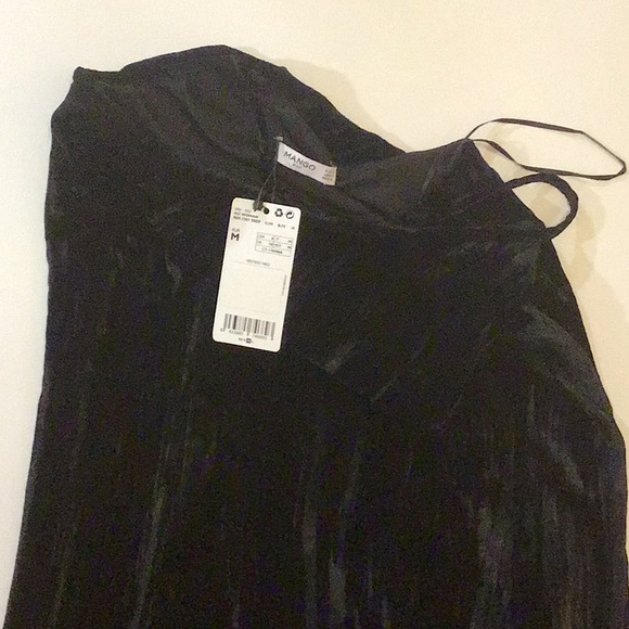 Long black dress - Picture 2 of 3